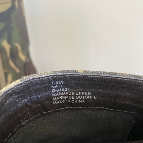 MIA Military Camo & Rainbow Patch Lace Up Boots - Picture 8 of 8